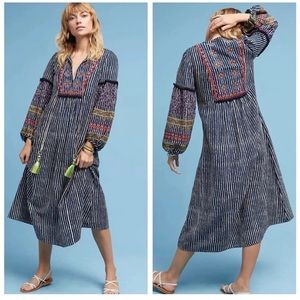 Velvet by Graham & Spencer Lantern Embroidered Midi Dress Size XS